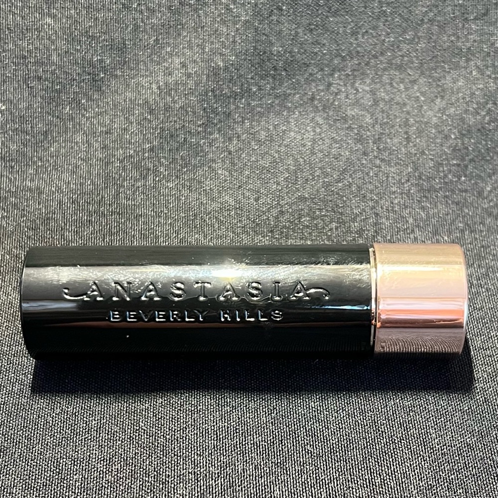 Anastasia Beverly Hills 🖤 Matte Lipstick SPICE